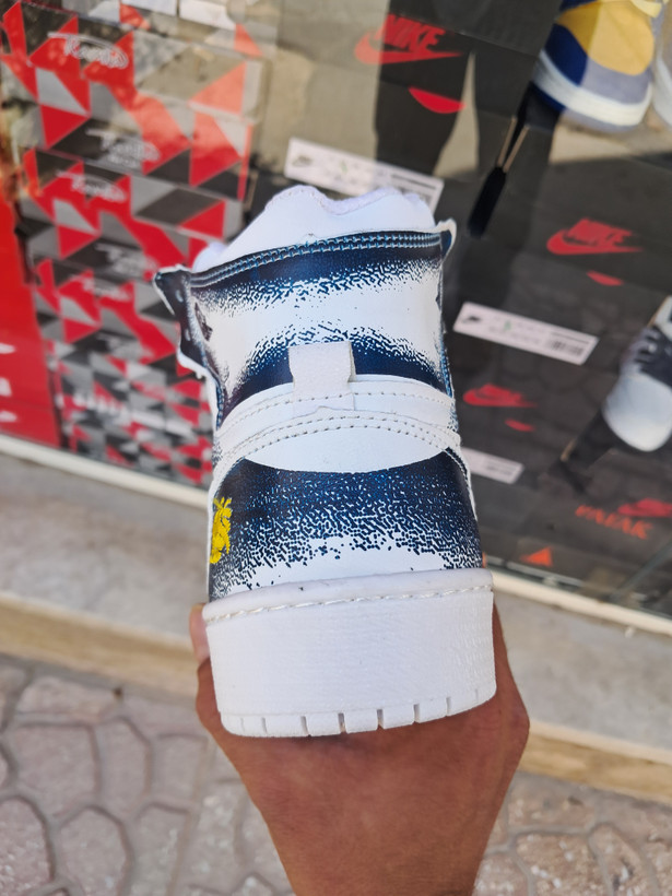 کفش بسکتبال نایک مدل JORDAN 1 ساقدار فمیلی سرمه ای سفید