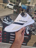 کتونی راحتی مردانه مدل Adidas رنگ سفید( تو انبار مونده زرد شده)